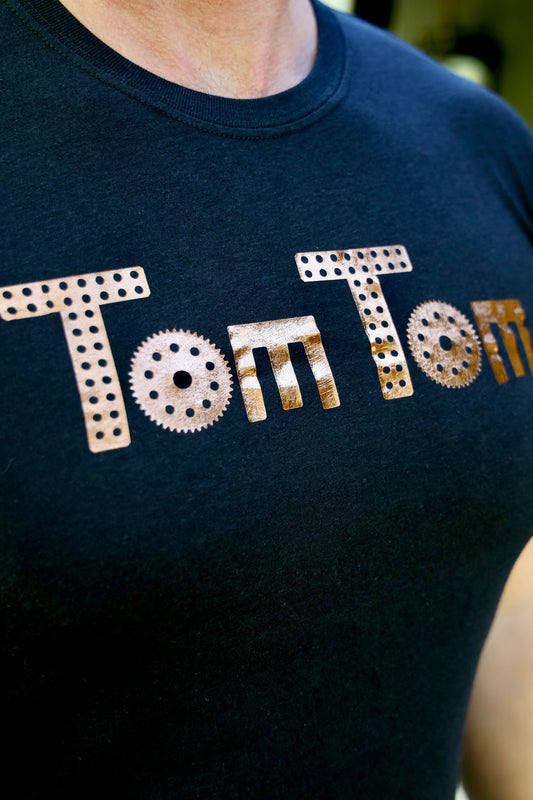 TOM TOM BRONZE LOGO T-SHIRT - Large Logo