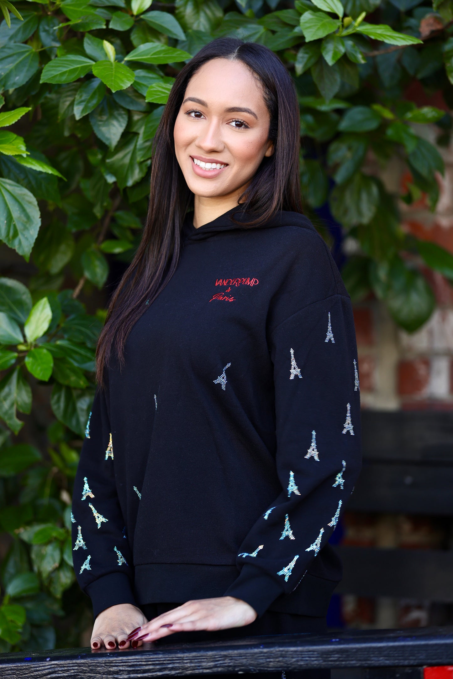 Vanderpump à Paris Eiffel Tower Crystal Hoodie